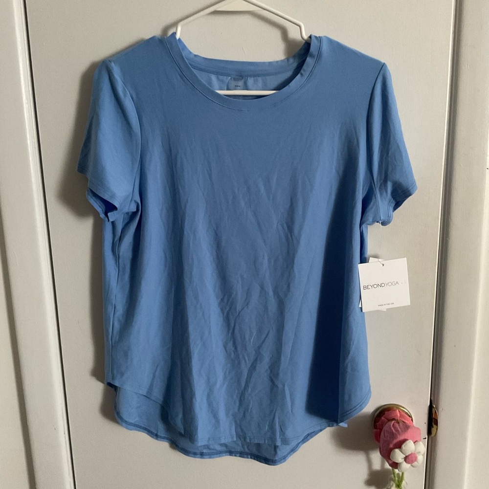 Beyond Yoga Featherweight On The Down Low Tee M Blue Heather